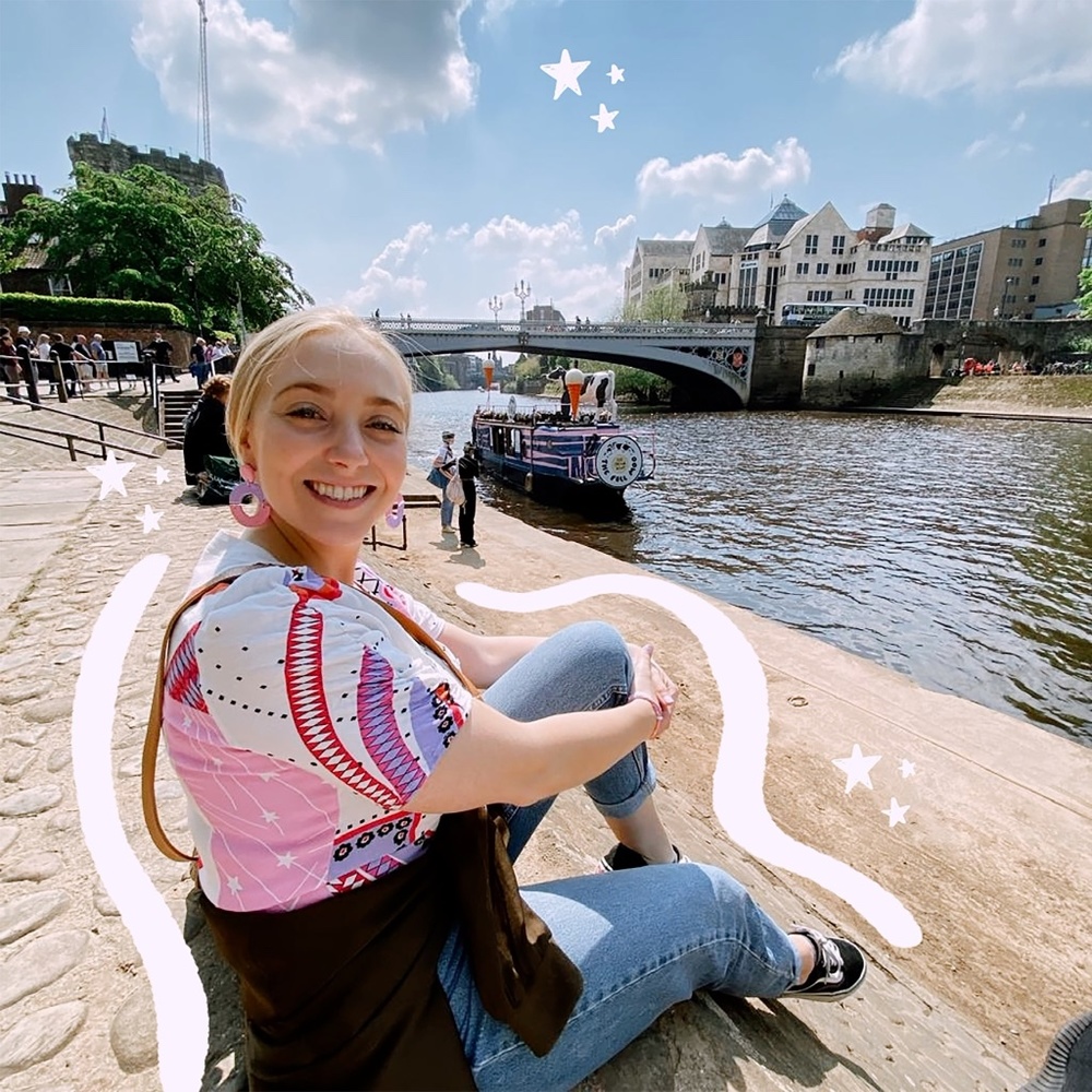 Meet your Posher, Ally